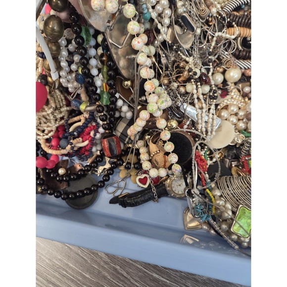 Vtg Craft Jewlery Lot About 8lbs - Picture 6 of 7